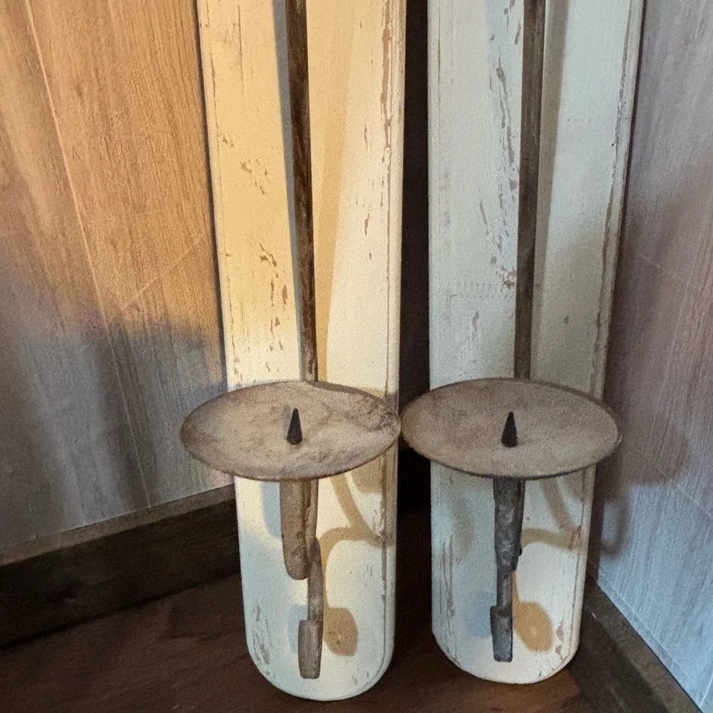 Rustic Pair of Vintage Iron Wall Candle Sconces in Distressed Cream